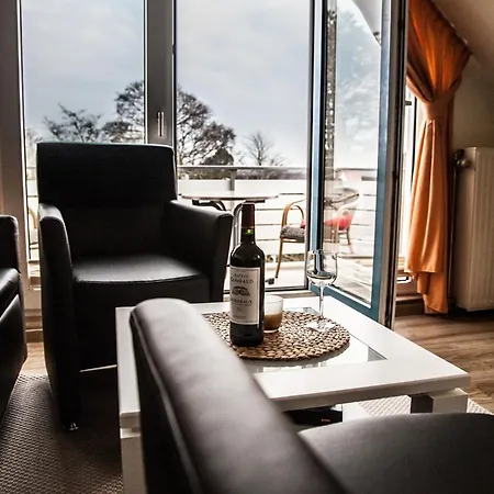 Duenenglueck, 33 Apartment *